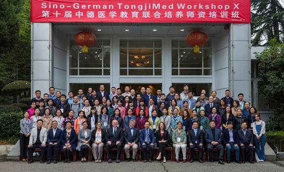 说明: C:\Users\Administrator\Desktop\QQ图片20181019080652.jpg